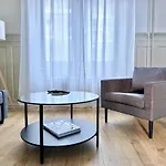 Citycentral 2 Bedroom Flat Near Main Station Apartman