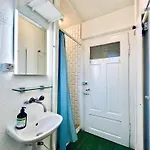 Citycentral 2 Bedroom Flat Near Main Station * Zürich
