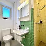 Citycentral 2 Bedroom Flat Near Main Station Apartman