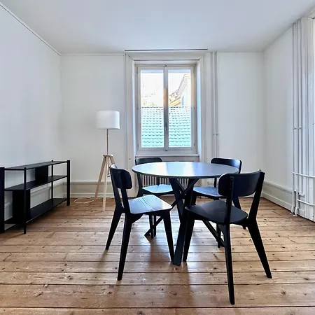 Citycentral 2 Bedroom Flat Near Main Station Apartment *