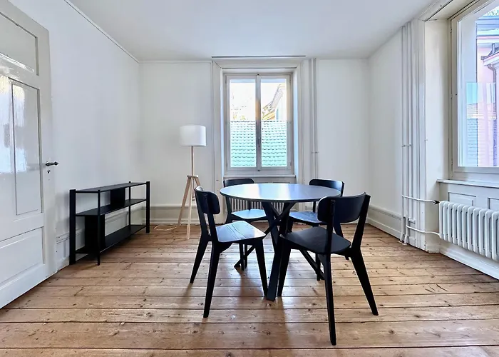 Citycentral 2 Bedroom Flat Near Main Station Lejlighed *