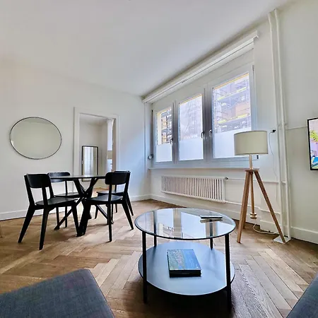 Apartment Citycentral 2 Bedroom Flat Near Main Station