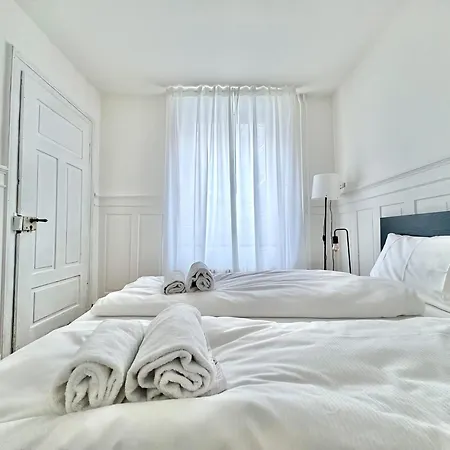 Citycentral 2 Bedroom Flat Near Main Station Zurich