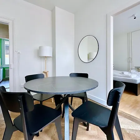 Apartment Citycentral 2 Bedroom Flat Near Main Station *