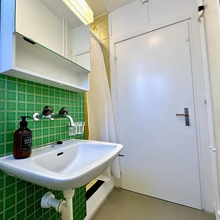 Citycentral 2 Bedroom Flat Near Main Station *