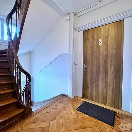 Apartment Citycentral 2 Bedroom Flat Near Main Station