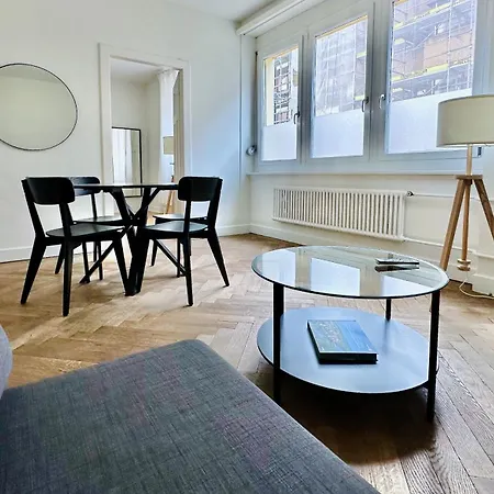 Citycentral 2 Bedroom Flat Near Main Station *