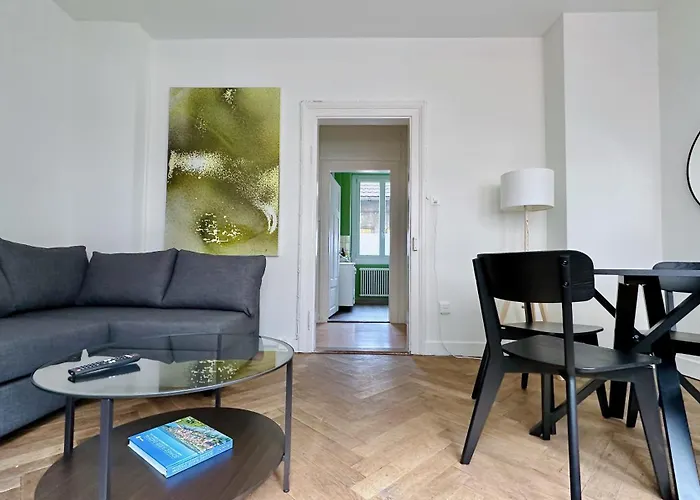 Citycentral 2 Bedroom Flat Near Main Station Apartment Zürich