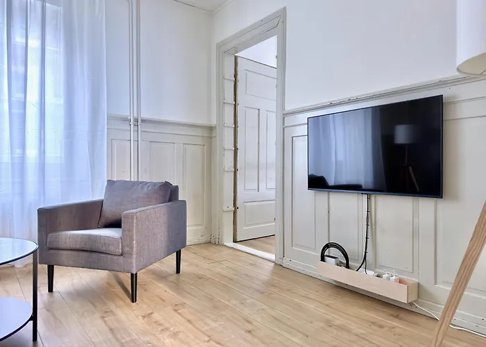 Apartment Citycentral 2 Bedroom Flat Near Main Station